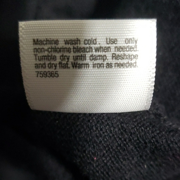 a.n.a . Black Women's Sweater; Open Waterfall Front; Soft & Comfy.  EUC  Size 2X - Picture 16 of 16